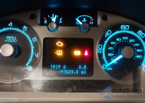 2009 Mercury Mariner I4 z USA, uszkodzony, nr VIN 4M2CU81729KJ23743